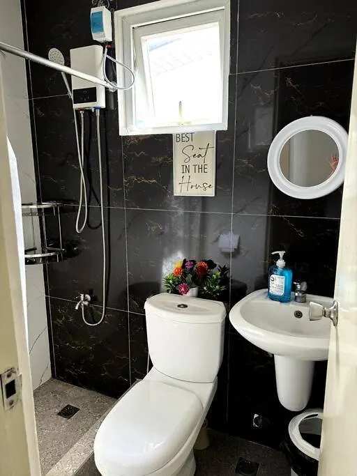 Comfy & Peaceful Home In Angeles Pampanga Filipinas